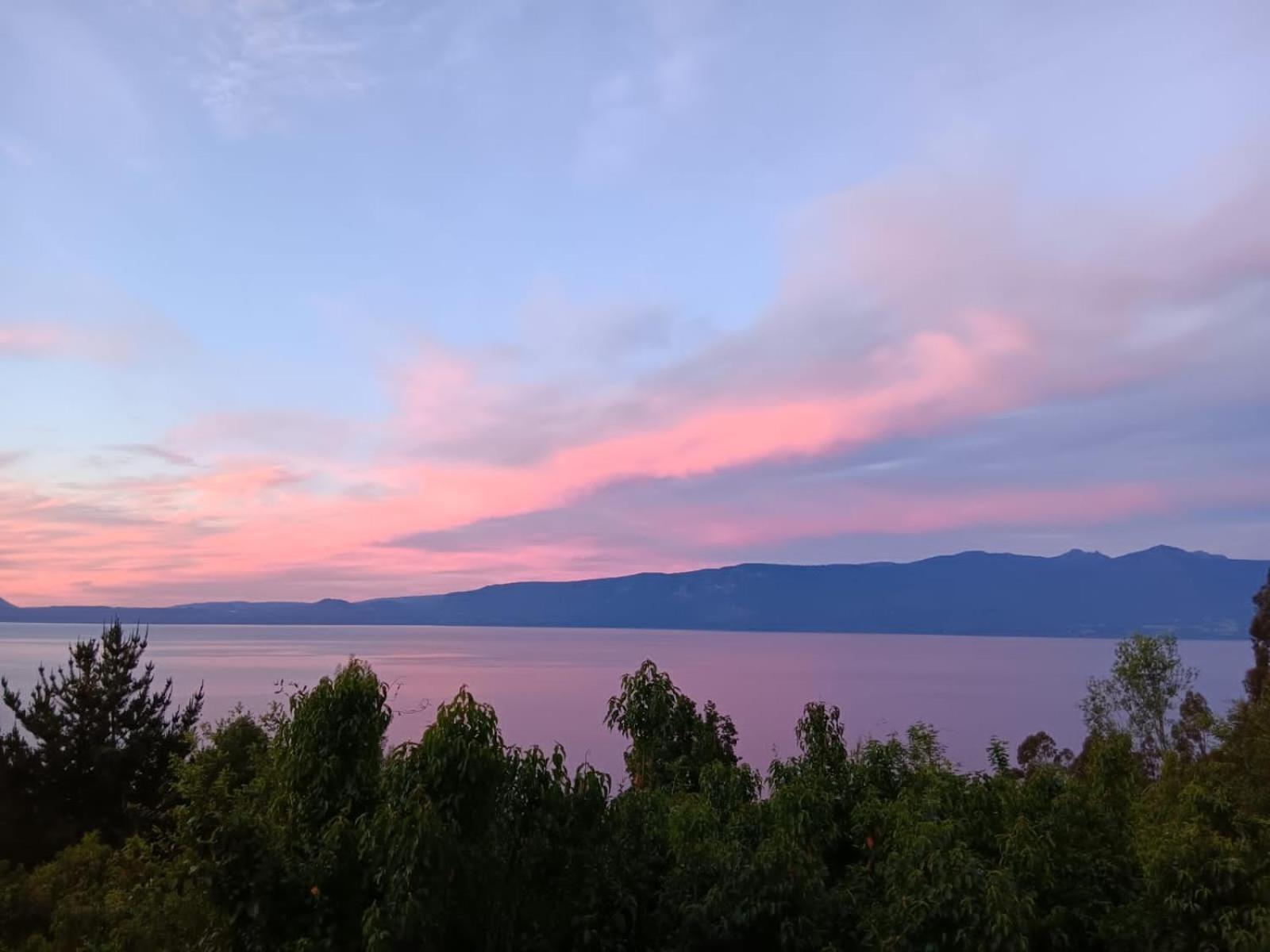 Cabanas Ayalen Con Vista Al Lago Pucón Cameră foto